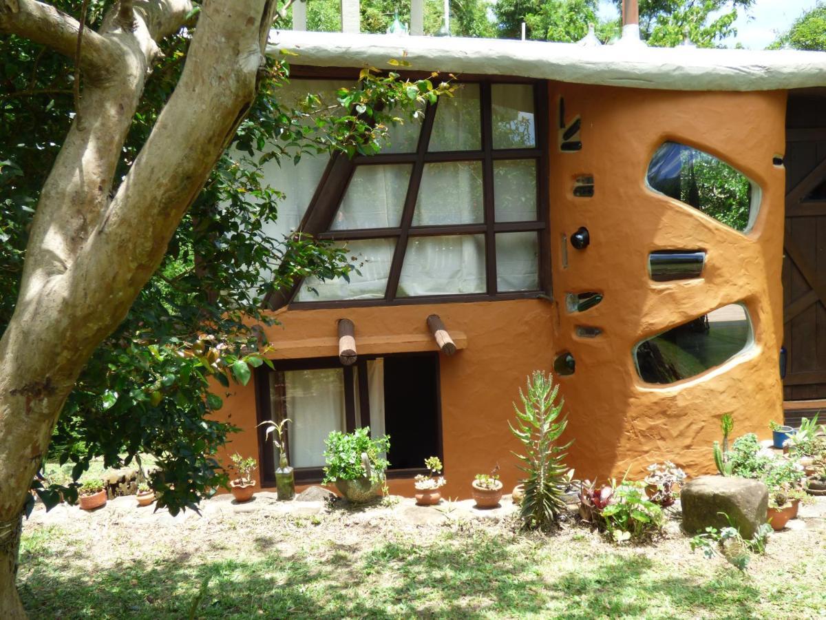 Casa Ombak Villa Прайя-ду-Роза Екстериор снимка
