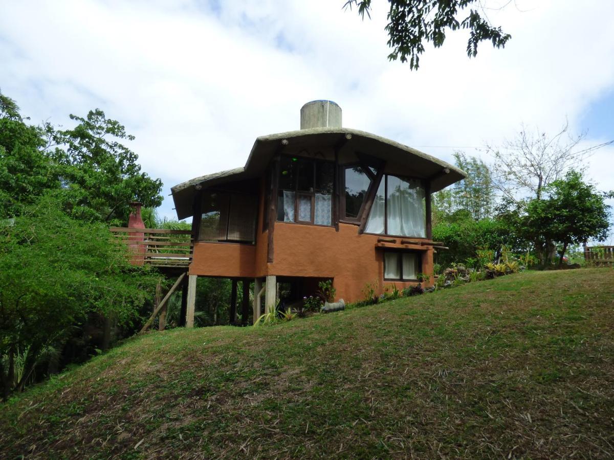 Casa Ombak Villa Прайя-ду-Роза Екстериор снимка